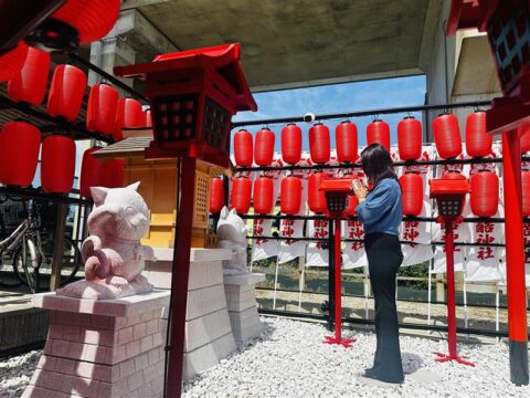 【中日新聞_掲載】社内神社　