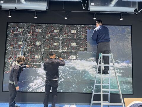 【PressRelease】新事業のLEDデジタルサイネージ本格稼働で製造業に「もっと」を！