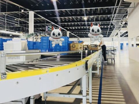 現場の声を反映したコンベア改修の取り組みが中部経済新聞で紹介されました